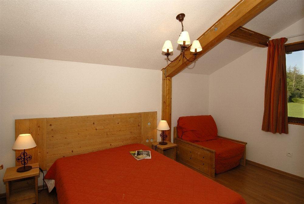 Residence Odalys Les Chalets D'Evian Buitenkant foto